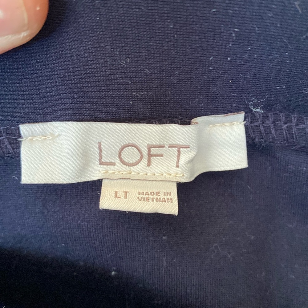 Loft size large tall navy skirt - Picture 2 of 4